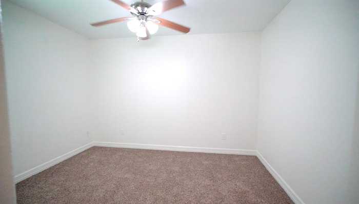 photo 17: 13922 Brayford Place Court, Houston TX 77014