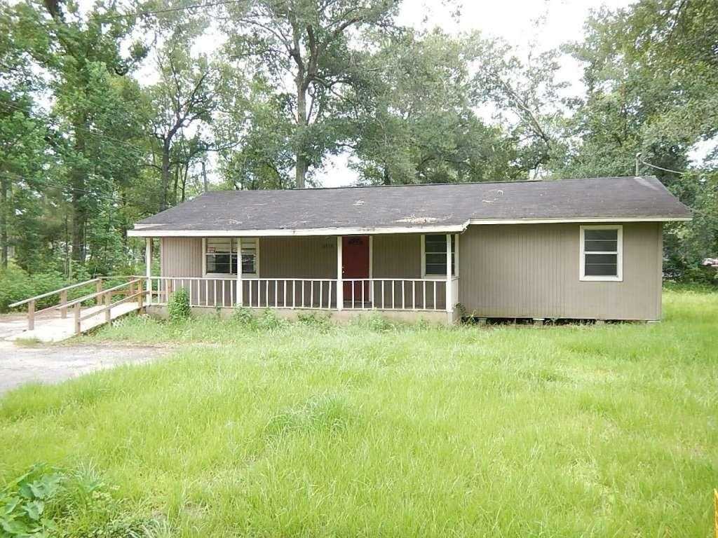 photo 1: 1018 Hickory Street, Vidor TX 77662