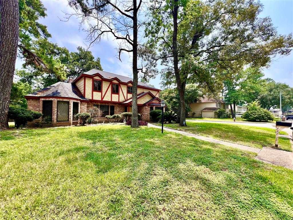 photo 3: 727 Baltic Lane, Houston TX 77090