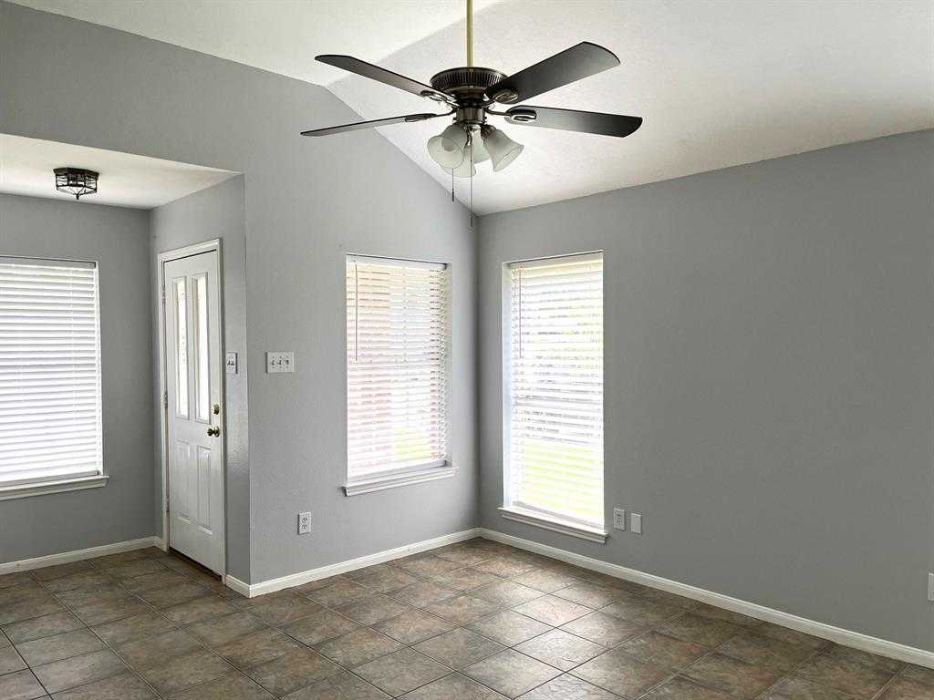 photo 3: 4219 Hermitage Hollow Lane, Houston TX 77339