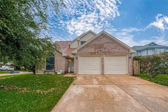 photo 1: 14718 Almond Lake Court, Houston TX 77047