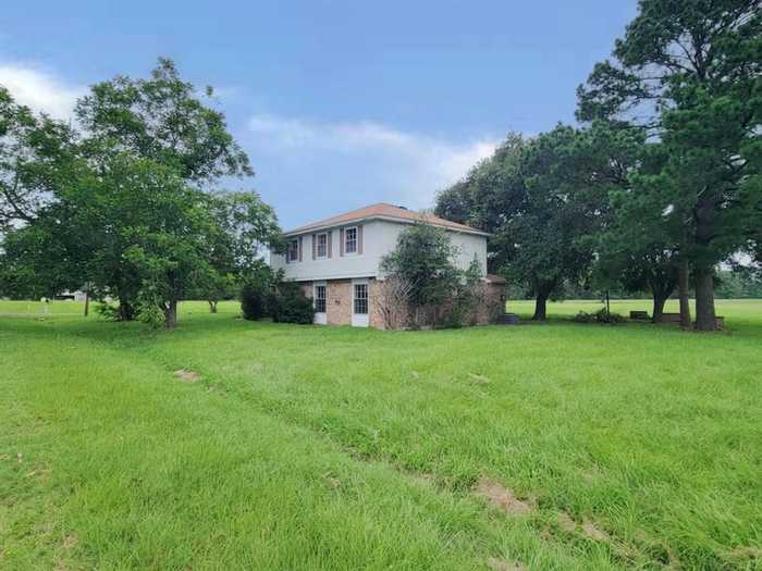 photo 1: 89 Coral Gables, Trinity TX 75862