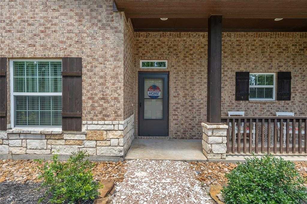 photo 2: 28649 Deer Run Street, Montgomery TX 77356