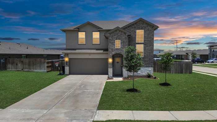 photo 1: 419 Turtle Oak Lane, Baytown TX 77523