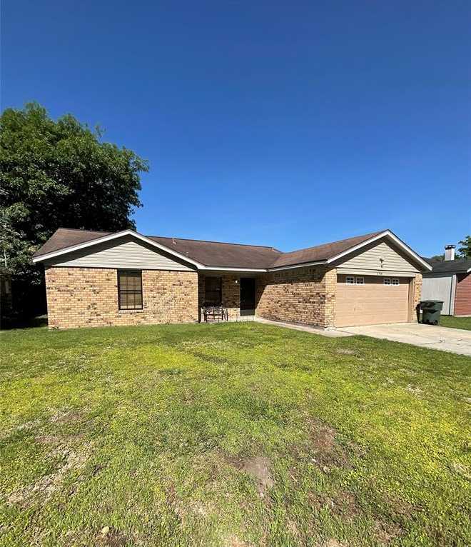 photo 3: 2330 Somerset Street, Beaumont TX 77707