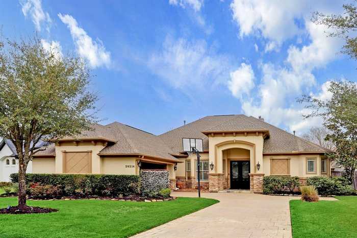 photo 1: 26214 Kingsgate Lane, Katy TX 77494