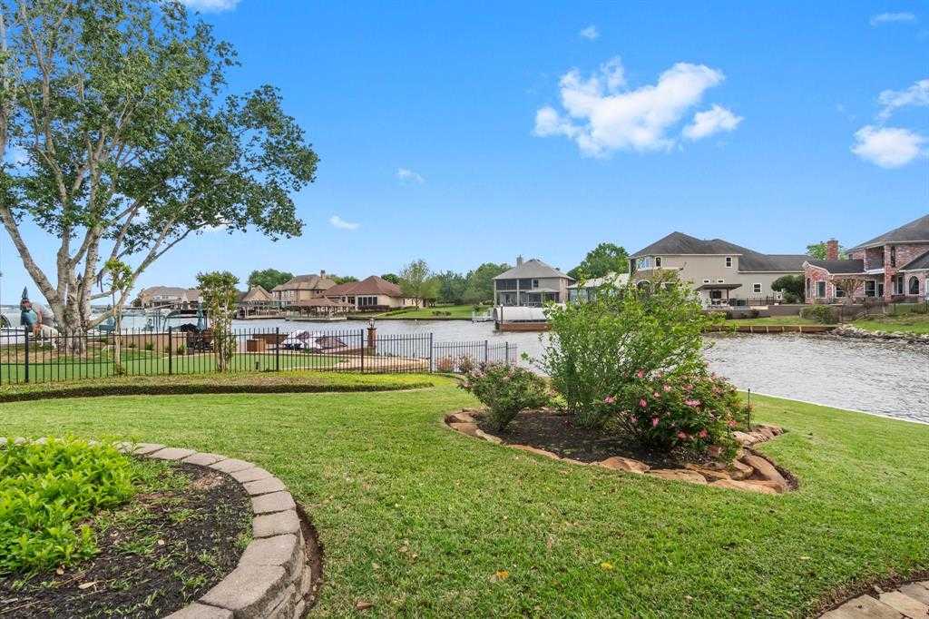 photo 3: 267 Sarasota Circle, Montgomery TX 77356