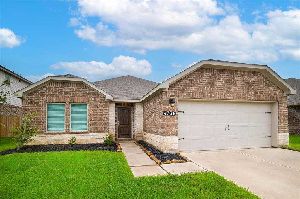 photo 2: 4736 Alluvial Circle, Alvin TX 77511