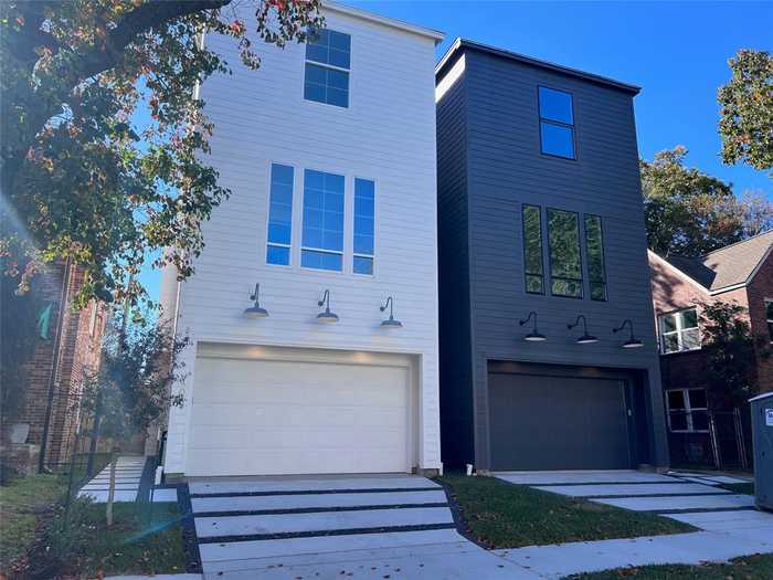 photo 2: 405 W Saulnier Street, Houston TX 77019