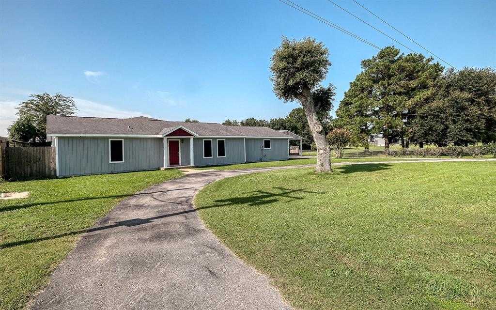 photo 1: 28599 Bunting Road, Waller TX 77484