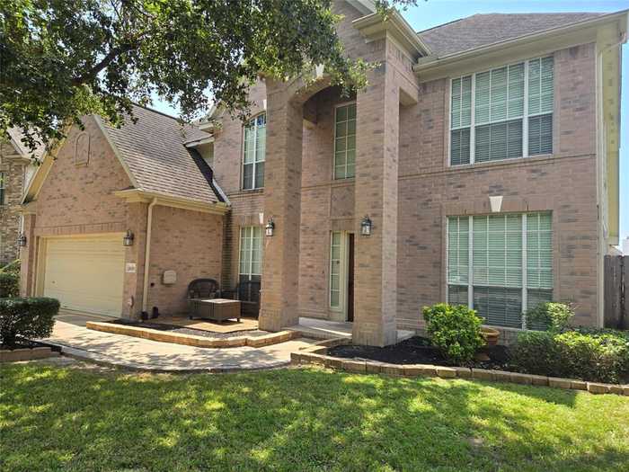 photo 1: 6006 Lacey Oak Drive, Pasadena TX 77505