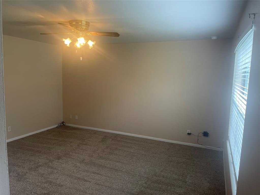 photo 2: 813 Clubside Drive, East Bernard TX 77435