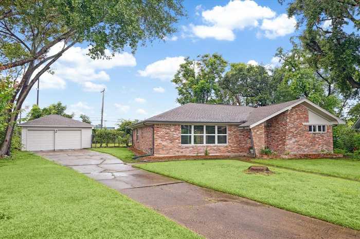 photo 2: 10631 Doud Street, Houston TX 77035