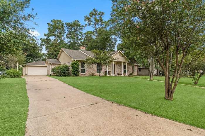 photo 2: 27233 Lana Lane, Conroe TX 77385