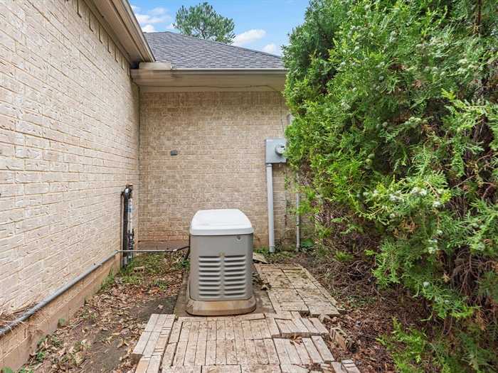 photo 34: 9005 Crighton Crossing Drive, Conroe TX 77302