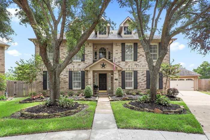 photo 1: 7143 Coldstream Drive, Pasadena TX 77505