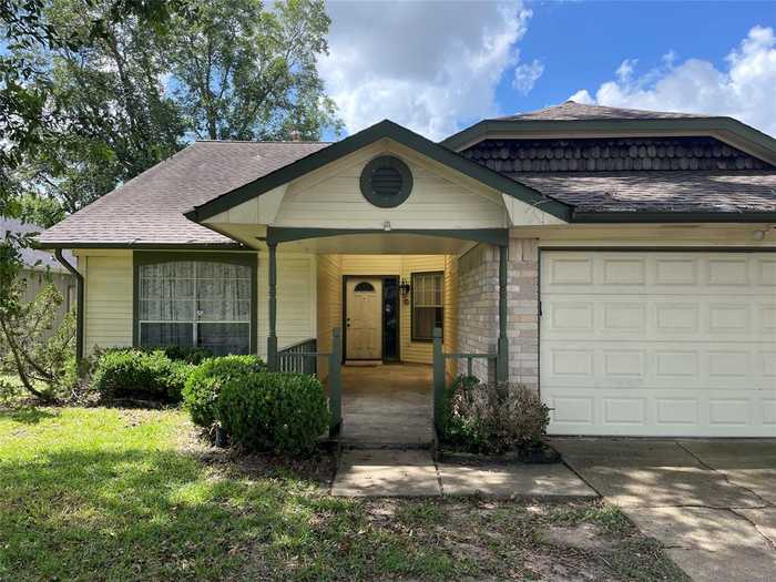 photo 1: 16043 Beechnut Street, Houston TX 77083