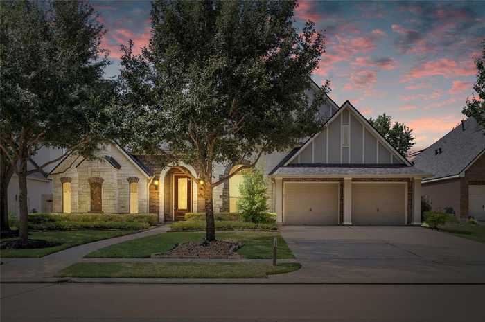 photo 1: 28627 Ravens Prairie Drive, Katy TX 77494