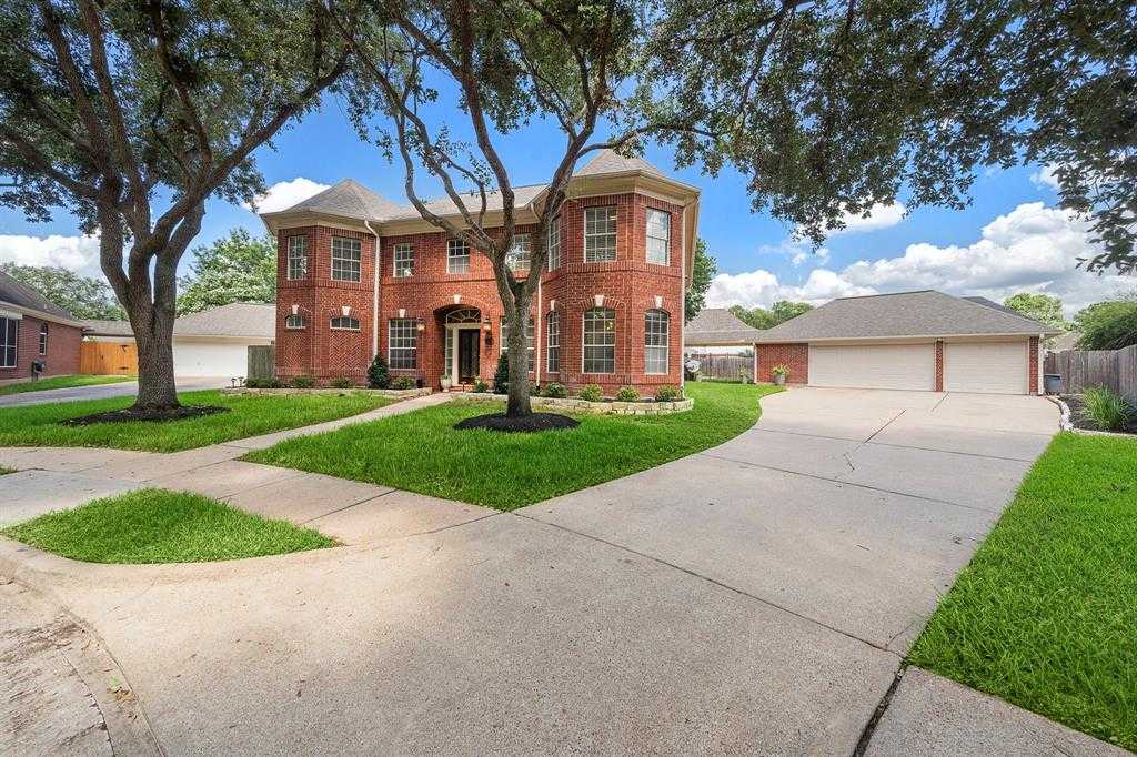 photo 2: 21403 Bentgrass Court, Katy TX 77450