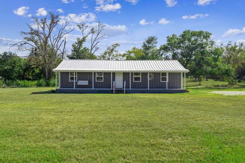 photo 1: 14440 Fm 1696 Road, Bedias TX 77831