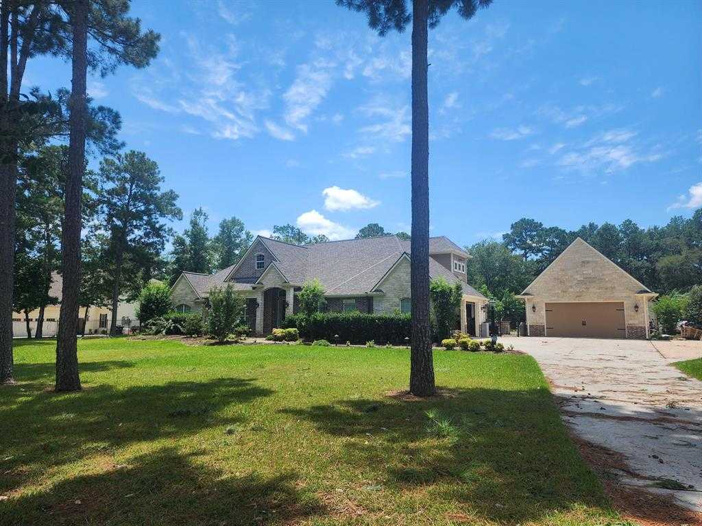 photo 2: 10607 Crestwater Circle, Magnolia TX 77354