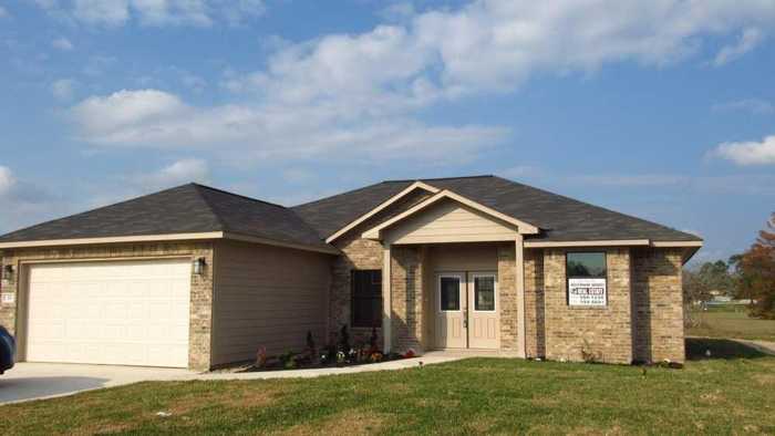 photo 1: 20 Meadow Lake, Trinity TX 75862