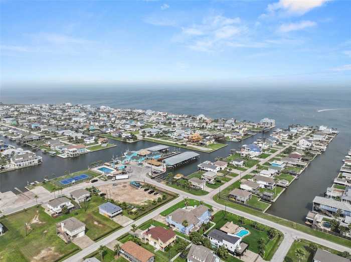 photo 42: 3919 Navarro Drive, Galveston TX 77554