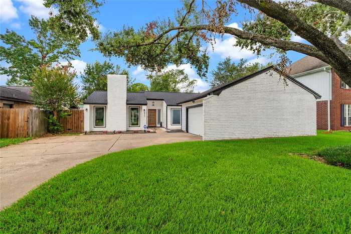 photo 1: 910 Oxborough Drive, Katy TX 77450