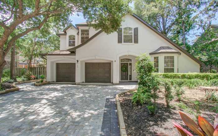 photo 1: 111 S Longsford Circle, The Woodlands TX 77382