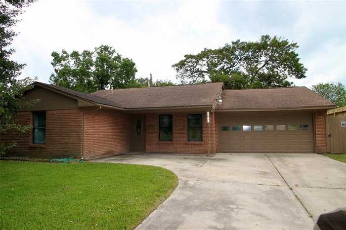 photo 1: 2102 Merle Street, Pasadena TX 77502