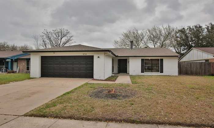 photo 35: 8710 Victoria Forest Drive, Houston TX 77088