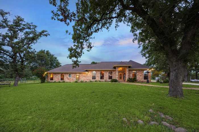 photo 1: 10917 County Road 190, Anderson TX 77830