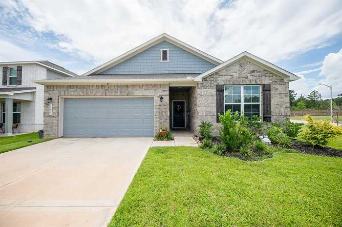 photo 1: 25604 Microstar Way, Montgomery TX 77316