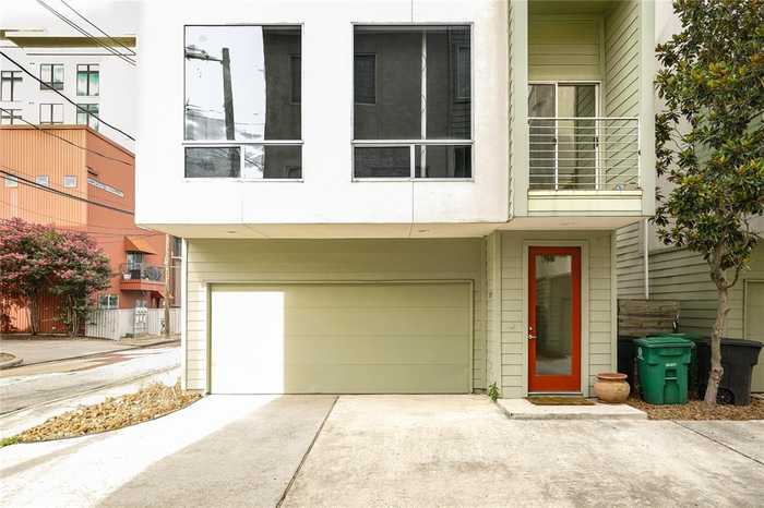 photo 2: 709 Andrews Street, Houston TX 77019