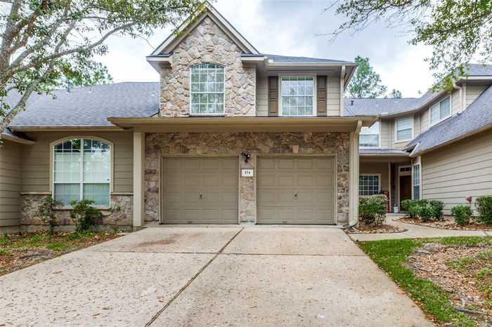 photo 1: 154 N Valley Oaks Circle, Spring TX 77382