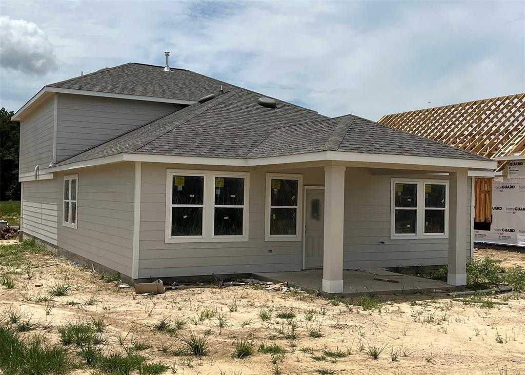 photo 3: 302 Little Spring Court, Anahuac TX 77514