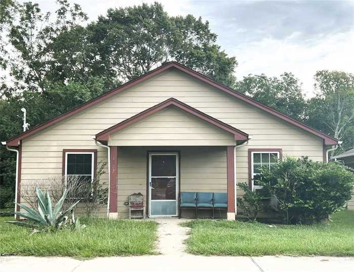 photo 1: 1307 Work Street, Anahuac TX 77514