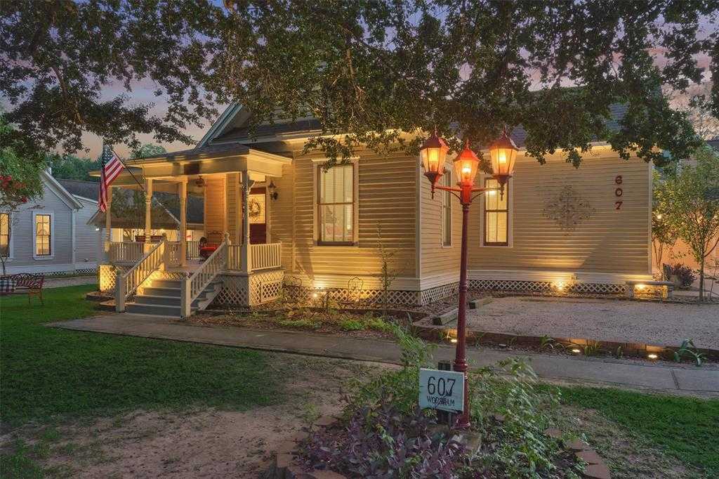 photo 3: 607 Worsham Street, Montgomery TX 77316