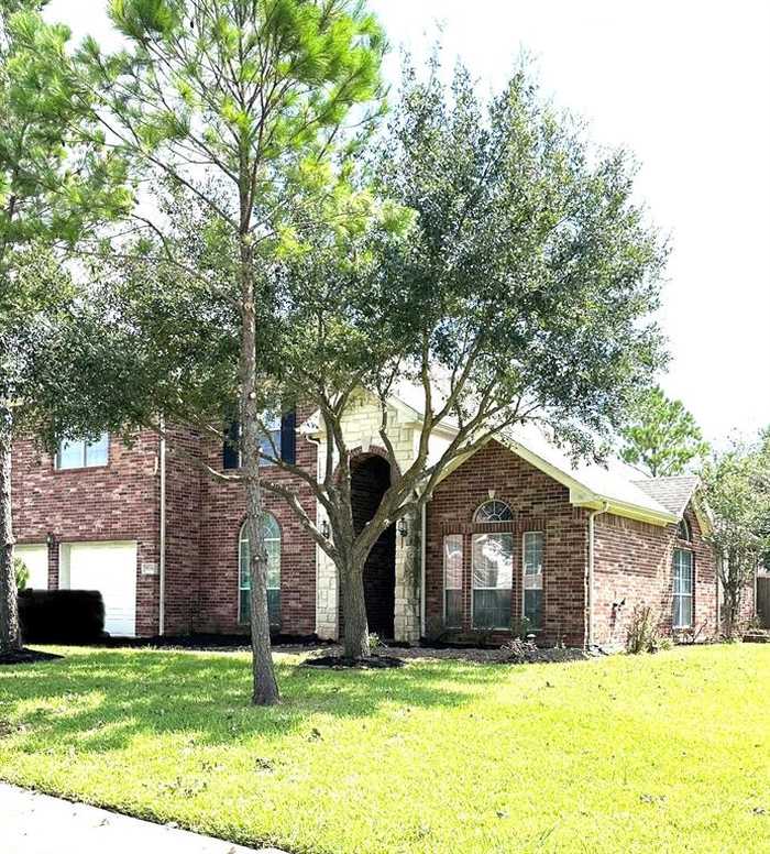 photo 1: 5719 Candlecreek Drive, Richmond TX 77469