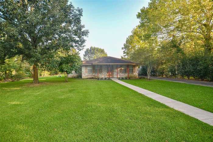 photo 1: 632 County Road 2281, Cleveland TX 77327