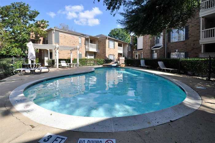 photo 21: 2626 Holly Hall Street Unit 606, Houston TX 77054