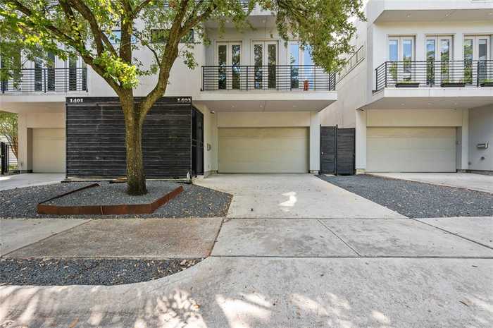 photo 1: 1403 Vermont Street, Houston TX 77006