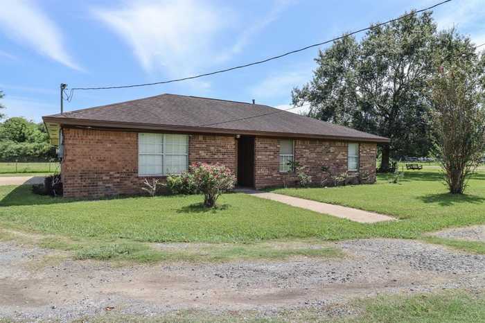 photo 2: 1577 Wescalder Road, Beaumont TX 77707