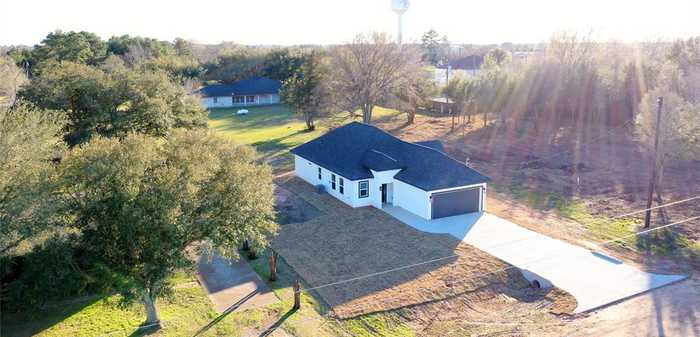 photo 2: 519 Marigold Drive, Prairie View TX 77484