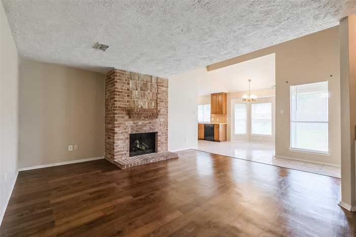 photo 2: 14311 Royal Hill Drive, Houston TX 77083