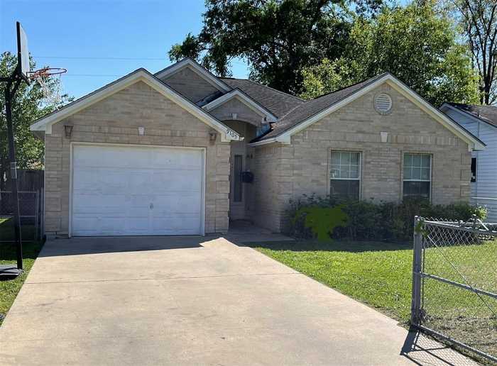 photo 2: 9105 Gardner Street, Beaumont TX 77707