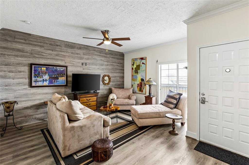 photo 2: 921 Marine Drive Unit 340, Galveston TX 77550