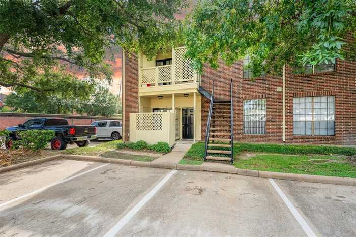 photo 2: 2121 El Paseo Street Unit 1901, Houston TX 77054