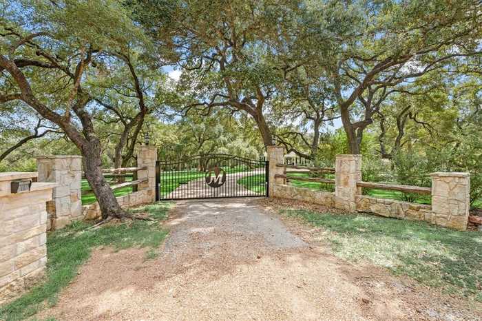 photo 2: 1016 High Hill Creek Road, La Grange TX 78945