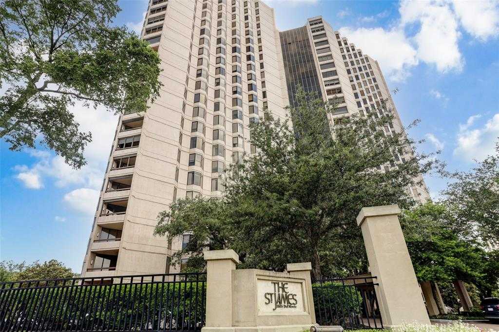 photo 1: 5555 Del Monte Drive Unit 1107, Houston TX 77056